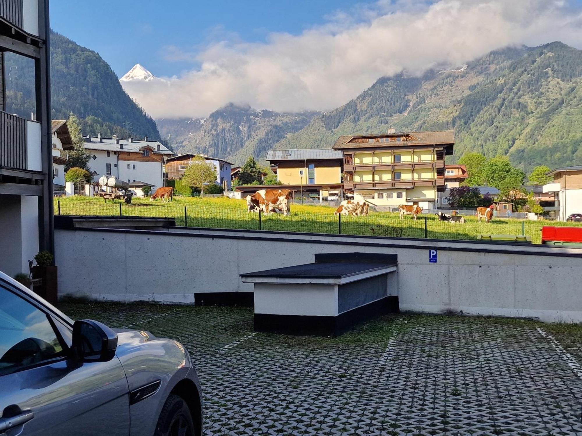 Adler Kaprun, Golf 'N' Ski And Mountain Biking. Exterior foto